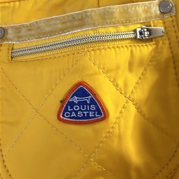 Louis Castel Women’s yellow skort, roughly size 8 women’s - Picture 7 of 8